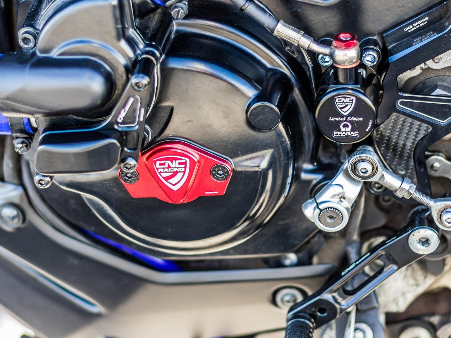 CF260 - CNC RACING Ducati Timing Inspection Cover – Accessories in the Motodeal Motorcycle Aftermarket Accessories and Parts Online Shop