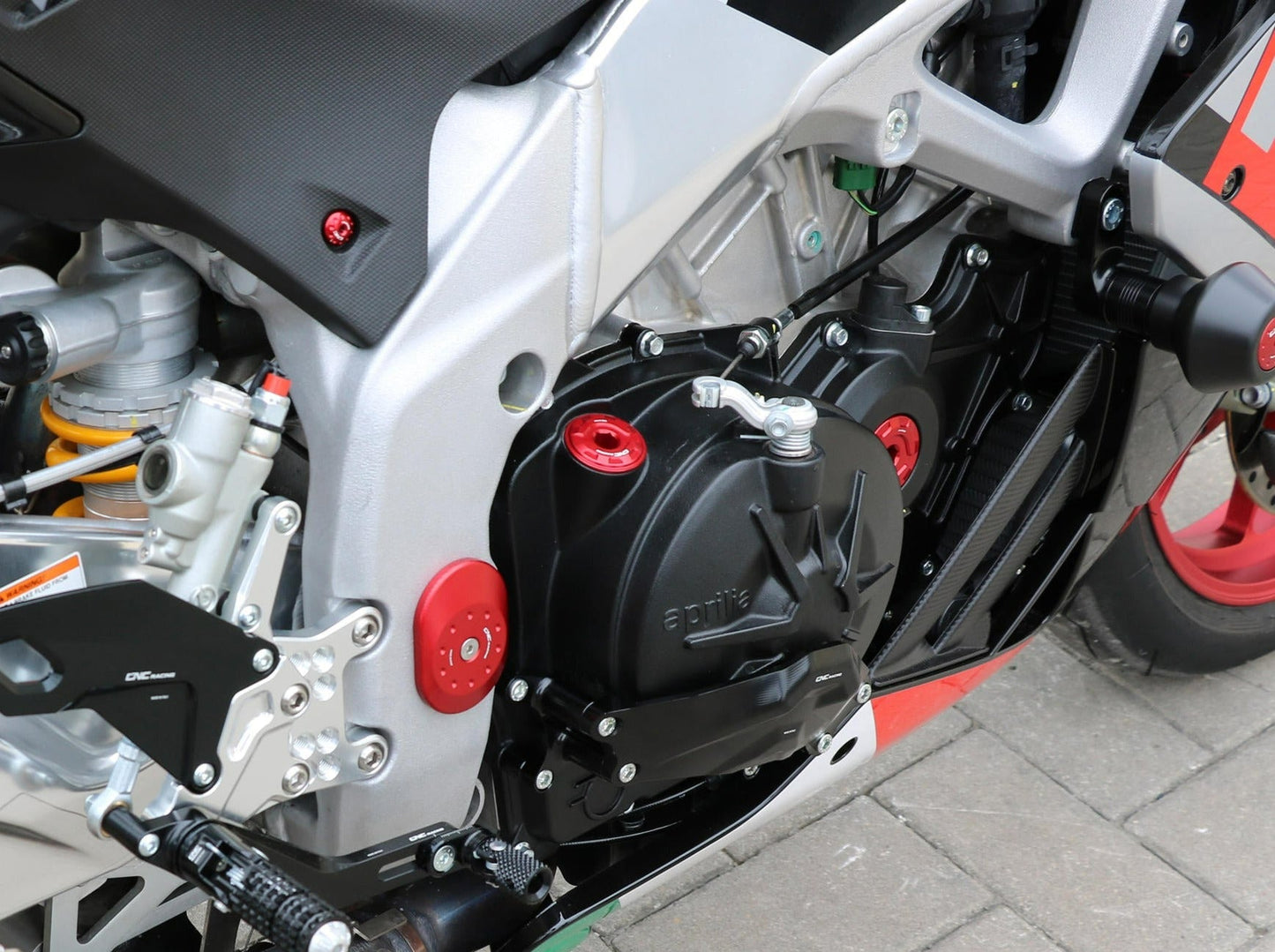 TA202 - CNC RACING Moto Guzzi V7 / V85 Oil Filler Cap "Gear" (M25x1,5) – Accessories in the Motodeal Motorcycle Aftermarket Accessories and Parts Online Shop