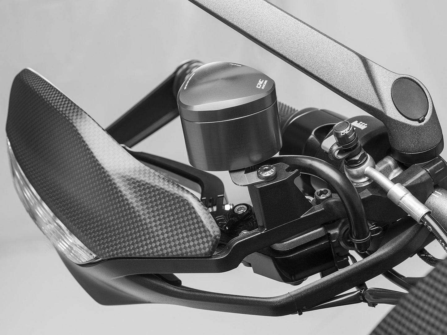 ZA985 - CNC RACING Ducati Multistrada / Hypermotard Carbon Upper Handguard – Accessories in the Motodeal Motorcycle Aftermarket Accessories and Parts Online Shop