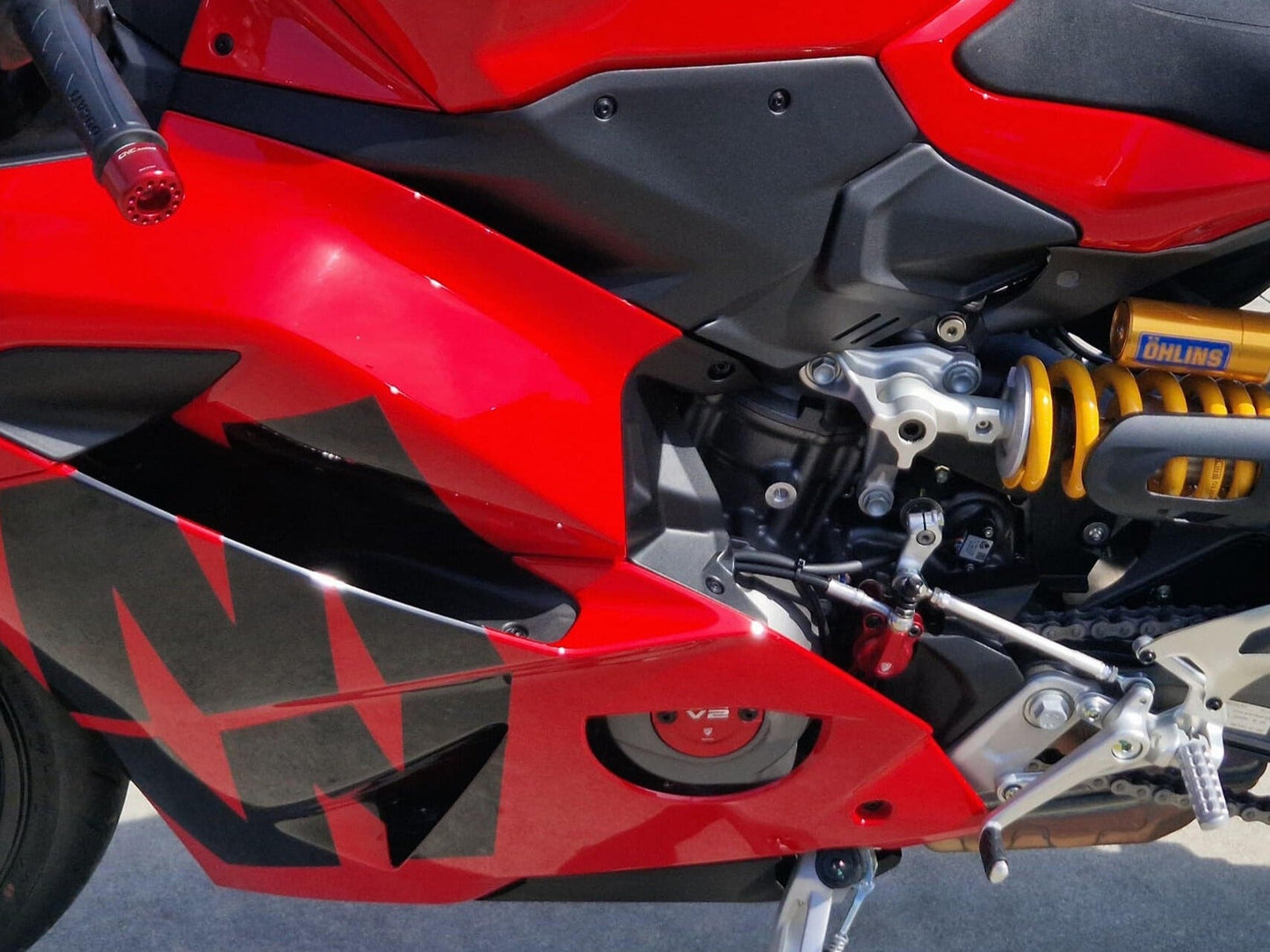 CF267B - CNC RACING Ducati Multistrada / Panigale (2025+) Timing Inspection Cover – Accessories in the Motodeal Motorcycle Aftermarket Accessories and Parts Online Shop