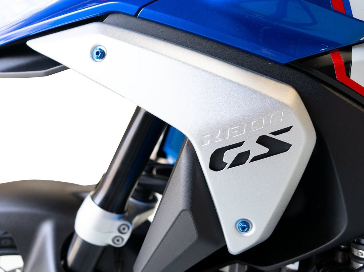 KVT61 - DBK BMW R1300GS (2024+) Side Panel Screw Kit – Accessories in the Motodeal Motorcycle Aftermarket Accessories and Parts Online Shop