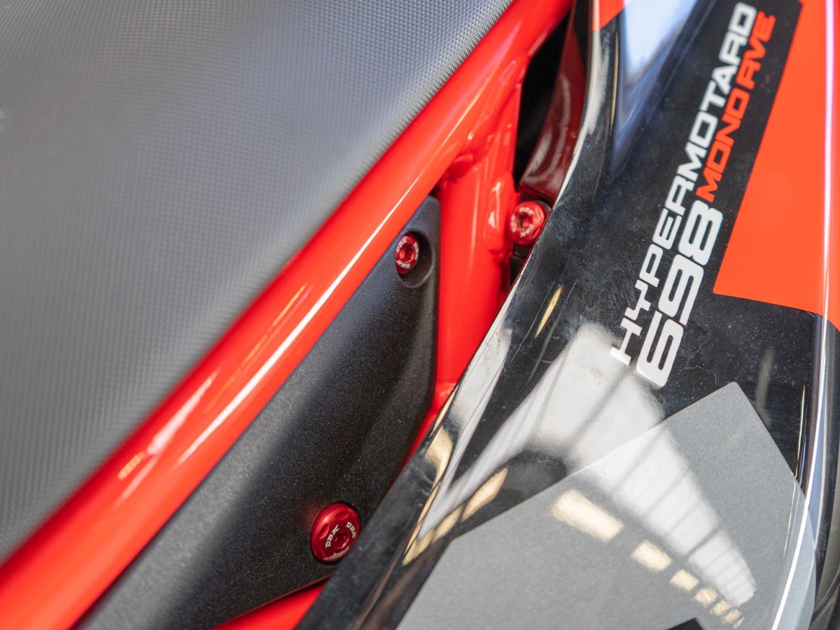 KVT88 - DBK Ducati Hypermotard 698 Mono (2024+) Frame Panel Screws Kit – Accessories in the Motodeal Motorcycle Aftermarket Accessories and Parts Online Shop