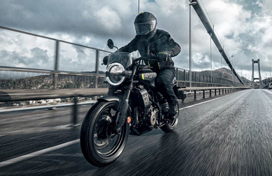 Husqvarna Svartpilen 401 2024 Review