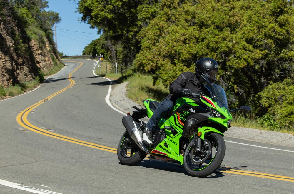 2024 Kawasaki Ninja 500 Review: A Bold Leap in the Entry-Level Sportbike Segment