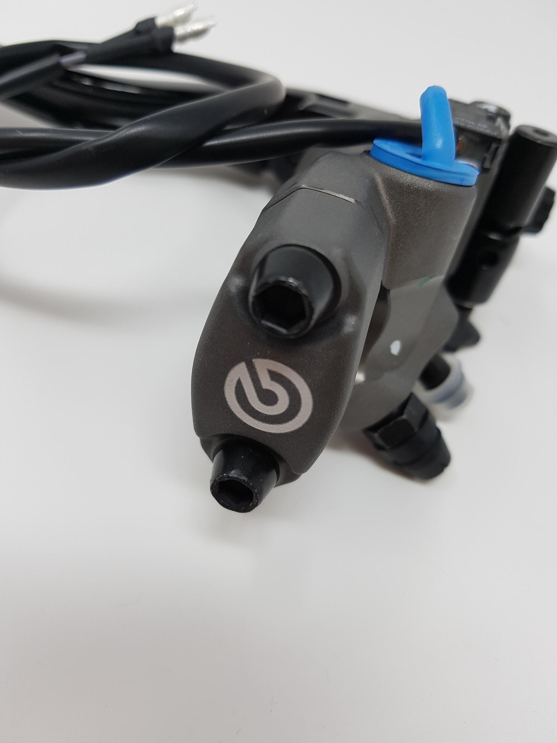 110C74010 - CNC Racing BREMBO Radial Brake Master Cylinder 19RCS "Corsa Corta" (18-20 mm ratio) – Accessories in the Motodeal Motorcycle Aftermarket Accessories and Parts Online Shop