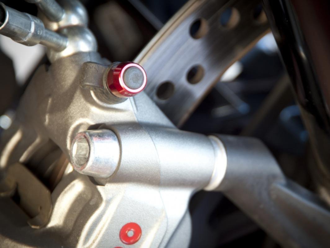 KS250 - CNC RACING Universal Billet Bleed Calve Cover kit for Brembo – Accessories in the Motodeal Motorcycle Aftermarket Accessories and Parts Online Shop