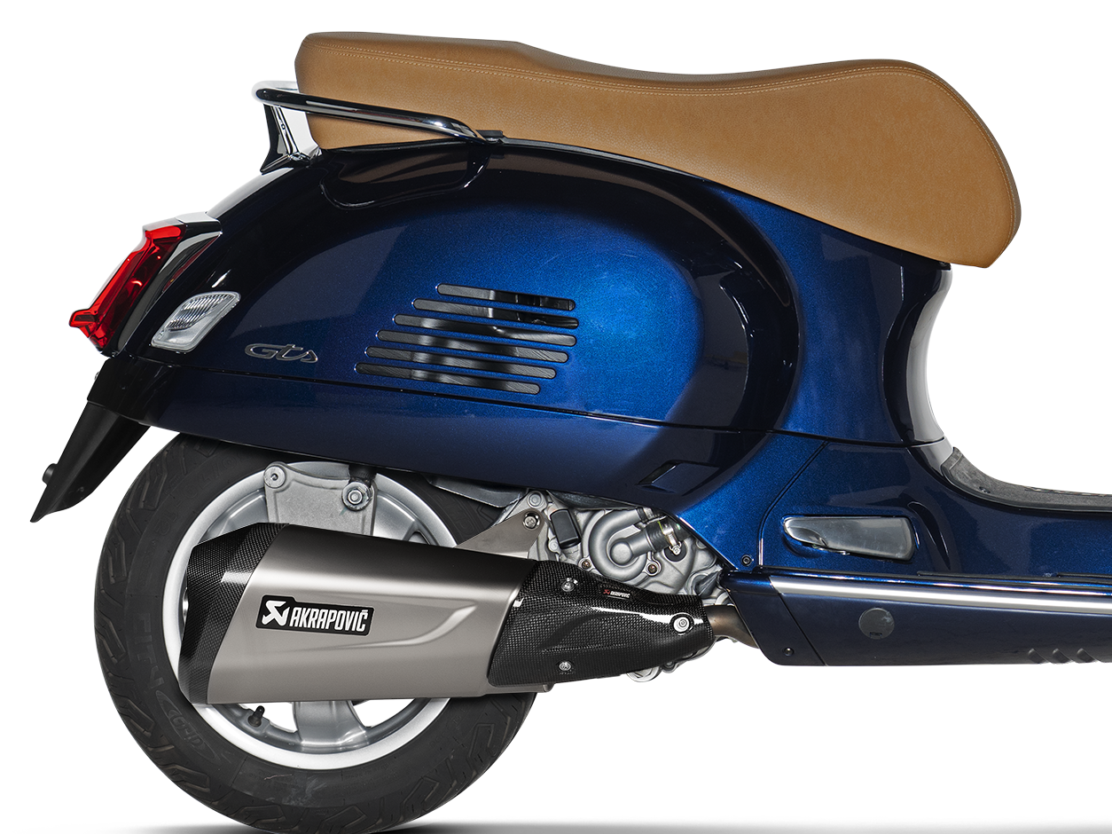AKRAPOVIC S-VE3SO11-ZDFSS Vespa GTS Super 300 / Sei Giorni / Tech (2021+) Slip-On Exhaust (SS) – Accessories in the 2WheelsHero Motorcycle Aftermarket Accessories and Parts Online Shop