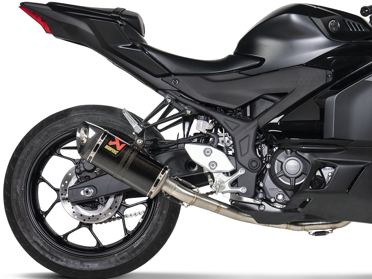 AKRAPOVIC S-Y3R3-APC Yamaha YZF-R25 (2024+) Exhaust System "Racing Line" (carbon) – Accessories in the 2WheelsHero Motorcycle Aftermarket Accessories and Parts Online Shop