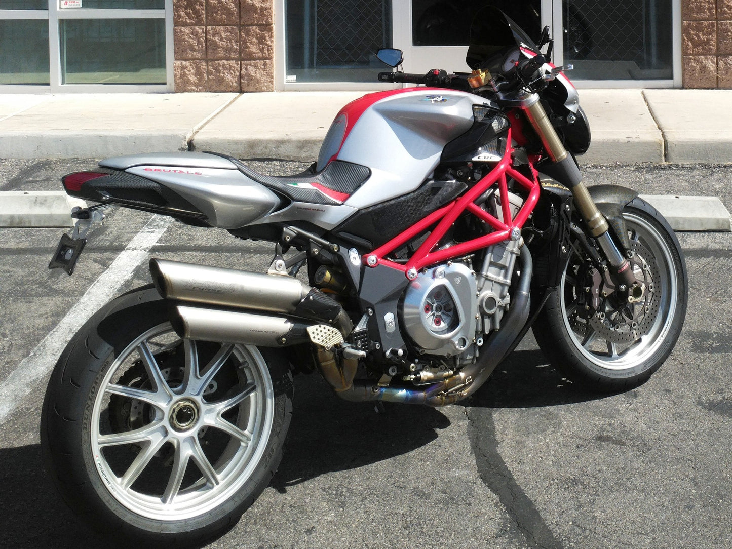 CA302 - CNC RACING MV Agusta Brutale / F4 Oil Bath Clear Clutch Cover – Accessories in the Motodeal Motorcycle Aftermarket Accessories and Parts Online Shop