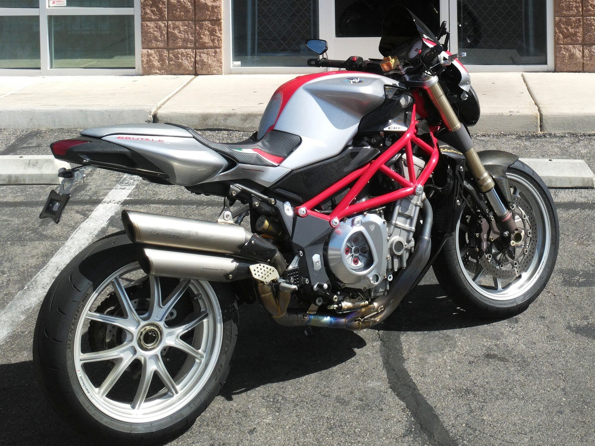 CA302 - CNC RACING MV Agusta Brutale / F4 Oil Bath Clear Clutch Cover – Accessories in the Motodeal Motorcycle Aftermarket Accessories and Parts Online Shop