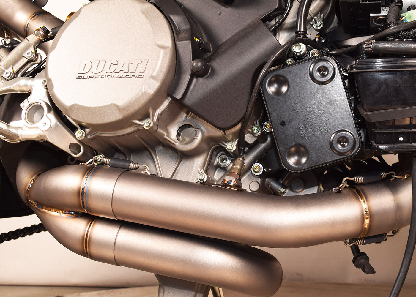 SPARK GDU8832 Ducati Panigale V2 / Streetfighter V2 Full Titanium Exhaust System "GRID-O" (racing)