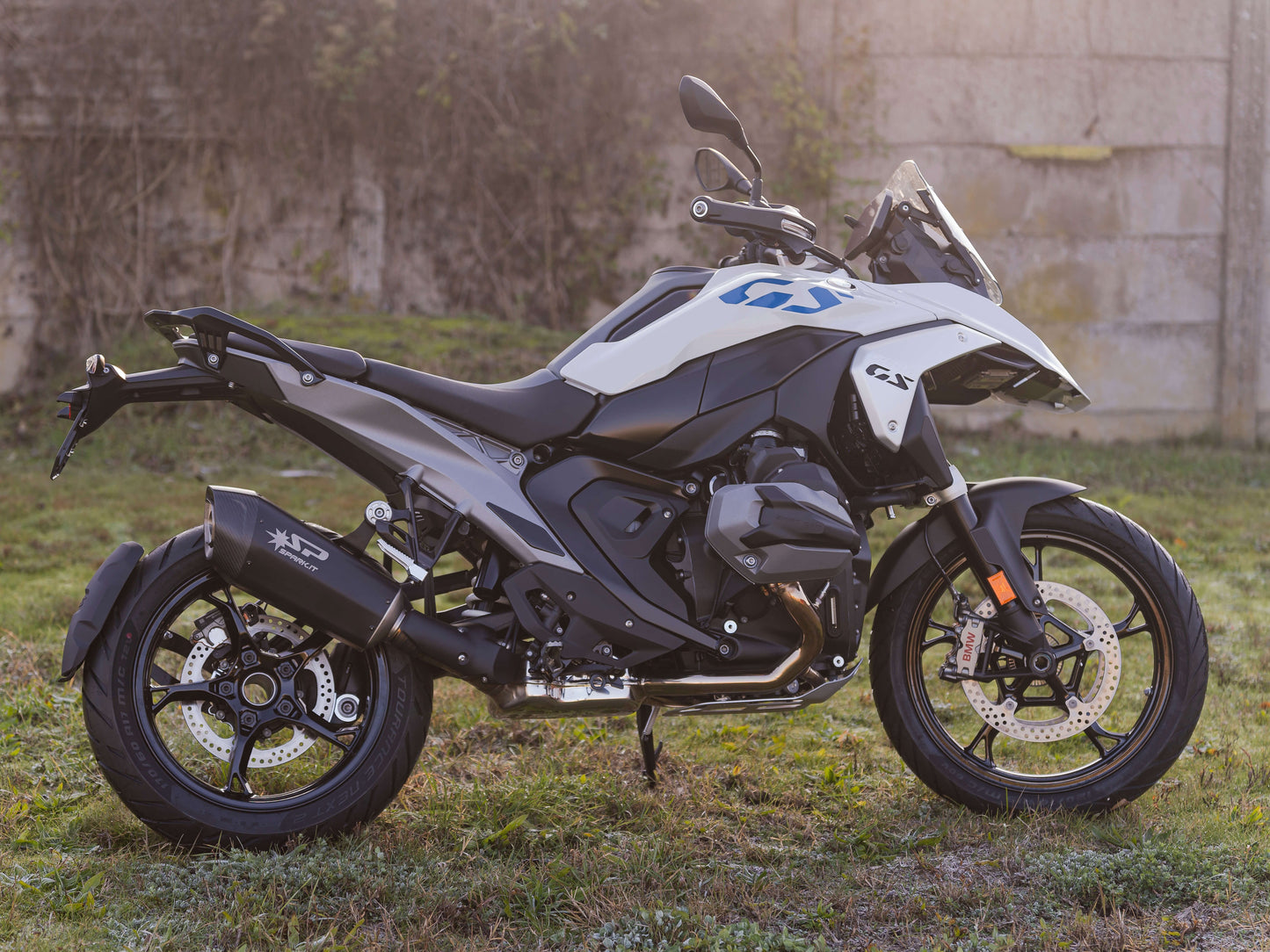 SPARK GBM0609 BMW R1300GS (2024+) Black Series Slip-on Exhaust "Fighter EVO" (EU Homologated)