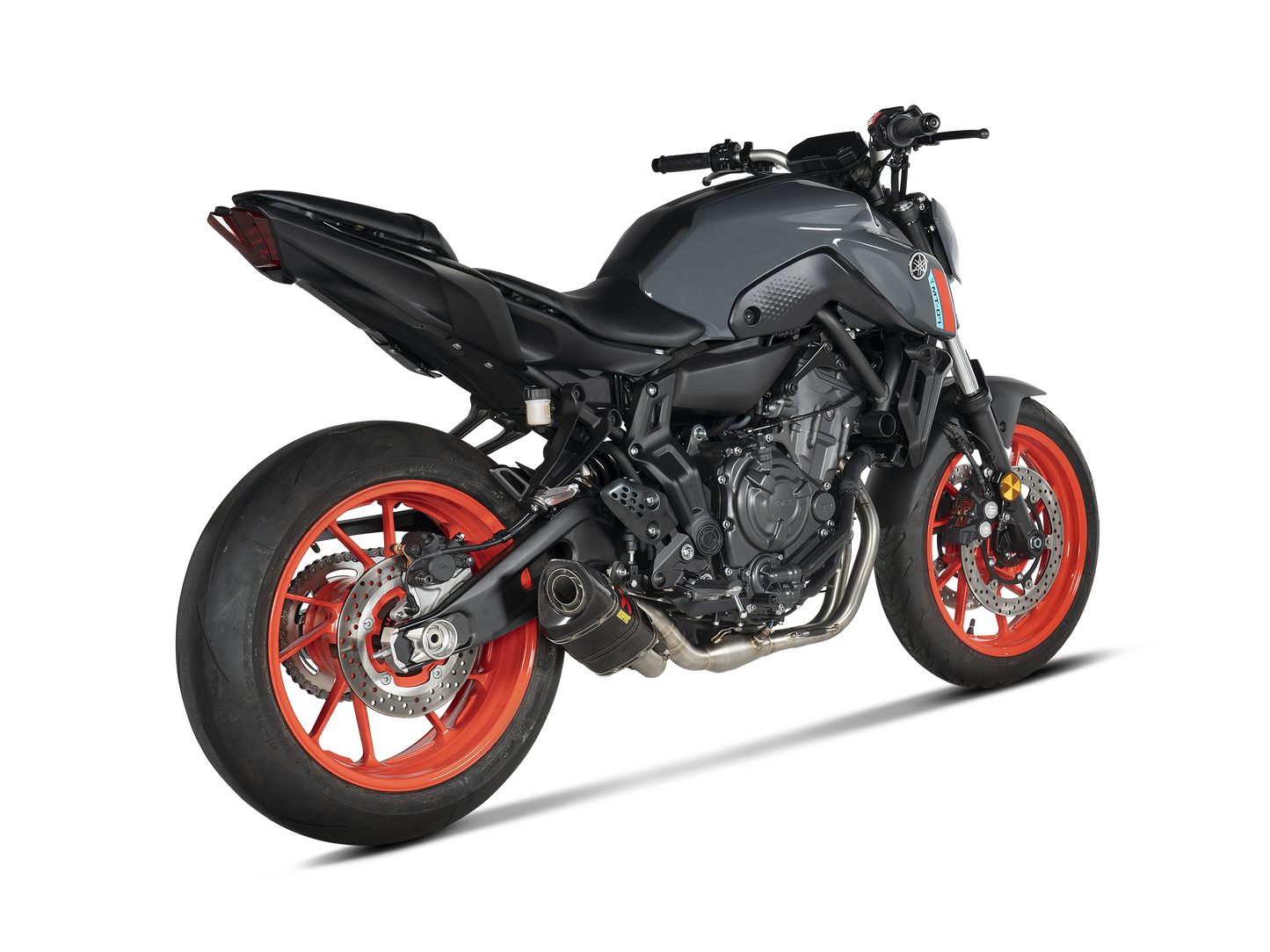 AKRAPOVIC S-Y7R2-AFC Yamaha XSR 700 / XTribute (2024+) Exhaust System "Racing Line" (carbon) – Accessories in the 2WheelsHero Motorcycle Aftermarket Accessories and Parts Online Shop