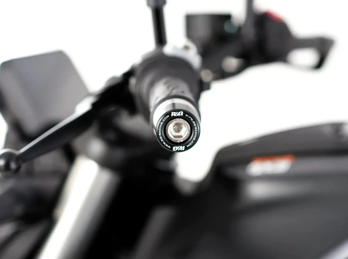 BE0109 - R&G RACING Suzuki GSX-R1000 / GSX-8S / V-Strom 800DE Handlebar End Sliders – Accessories in the 2WheelsHero Motorcycle Aftermarket Accessories and Parts Online Shop