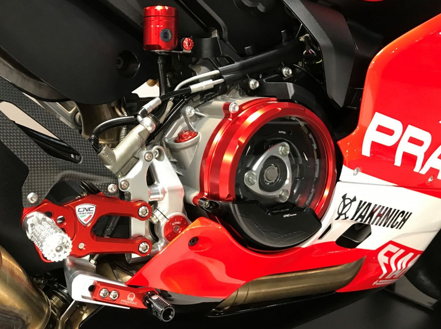CA200 - CNC RACING Ducati Panigale 959 / 1299 / 1199 (12/19) Clear Clutch Cover – Accessories in the Motodeal Motorcycle Aftermarket Accessories and Parts Online Shop