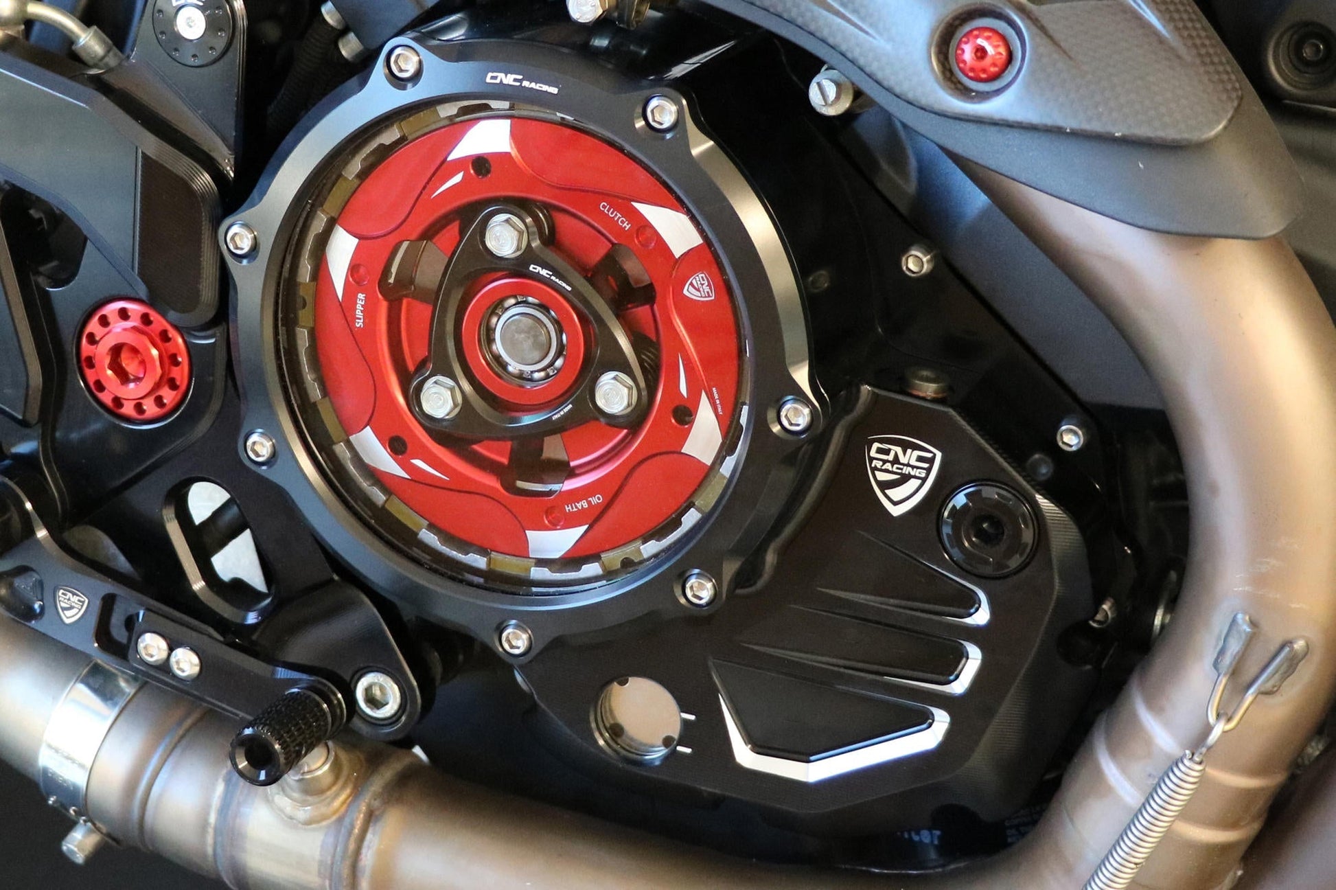 CA503 - CNC RACING Ducati Oil Bath Clear Clutch Cover – Accessories in the Motodeal Motorcycle Aftermarket Accessories and Parts Online Shop