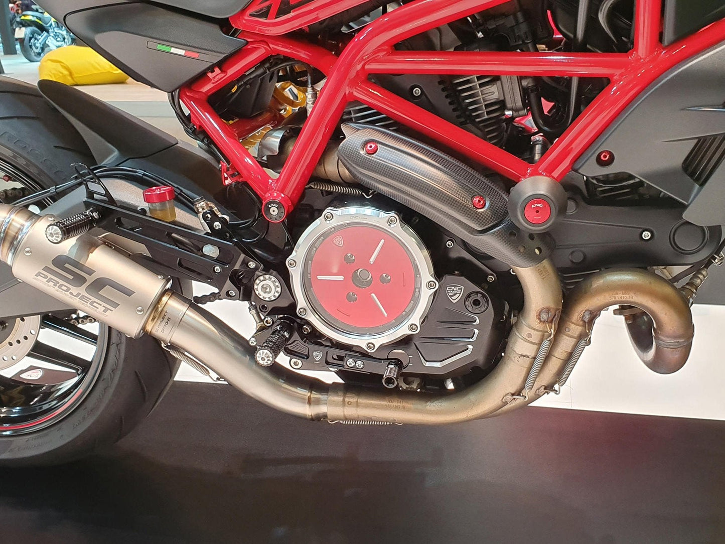 SPA01 - CNC RACING Ducati Oil Bath Clutch Pressure Plate Cover – Accessories in the Motodeal Motorcycle Aftermarket Accessories and Parts Online Shop