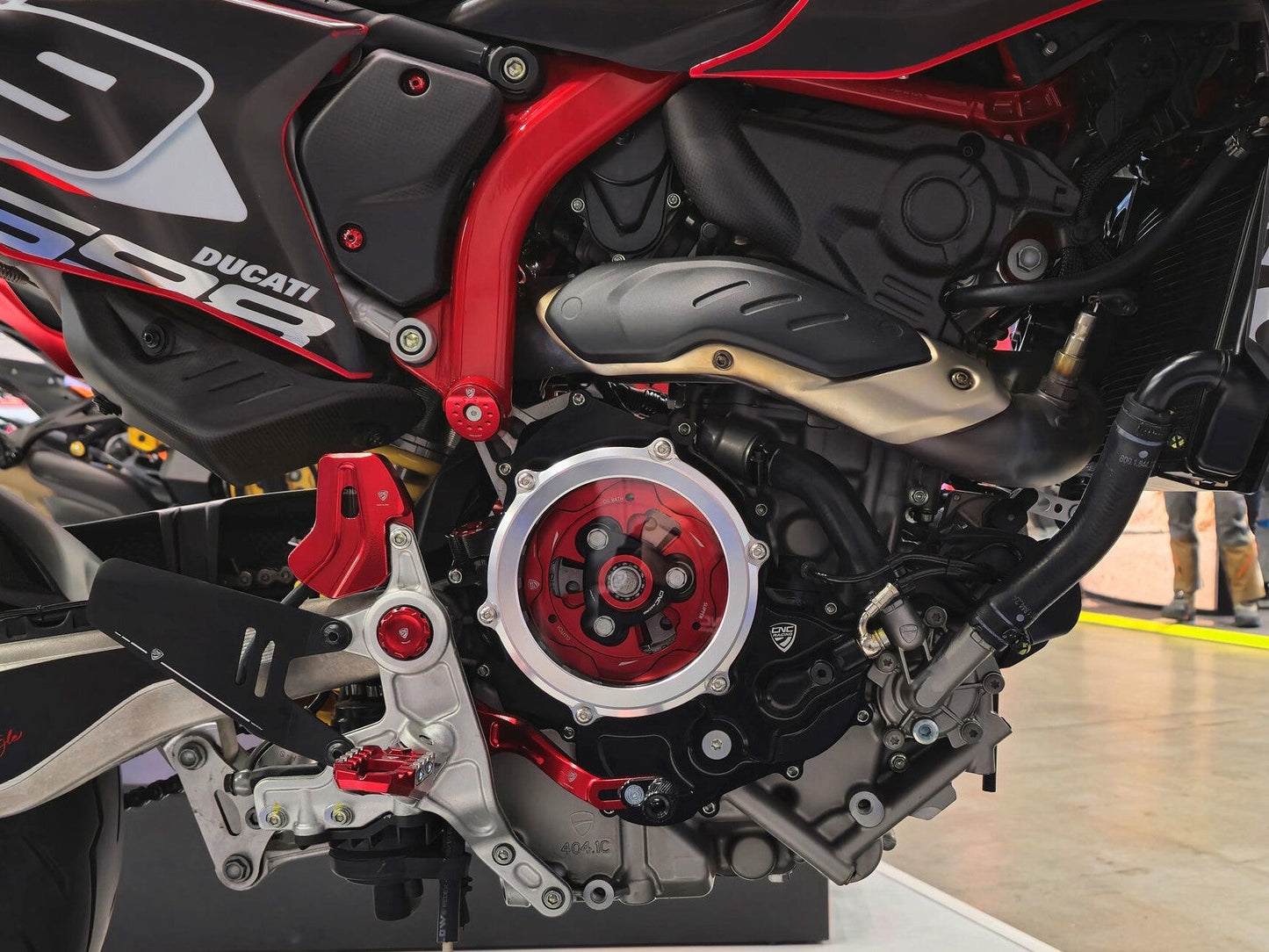 CNC RACING CA510 Ducati Hypermotard 698 Mono (2024+) Oil Bath Clear Clutch Cover (bi-color) – Accessories in the Motodeal Motorcycle Aftermarket Accessories and Parts Online Shop