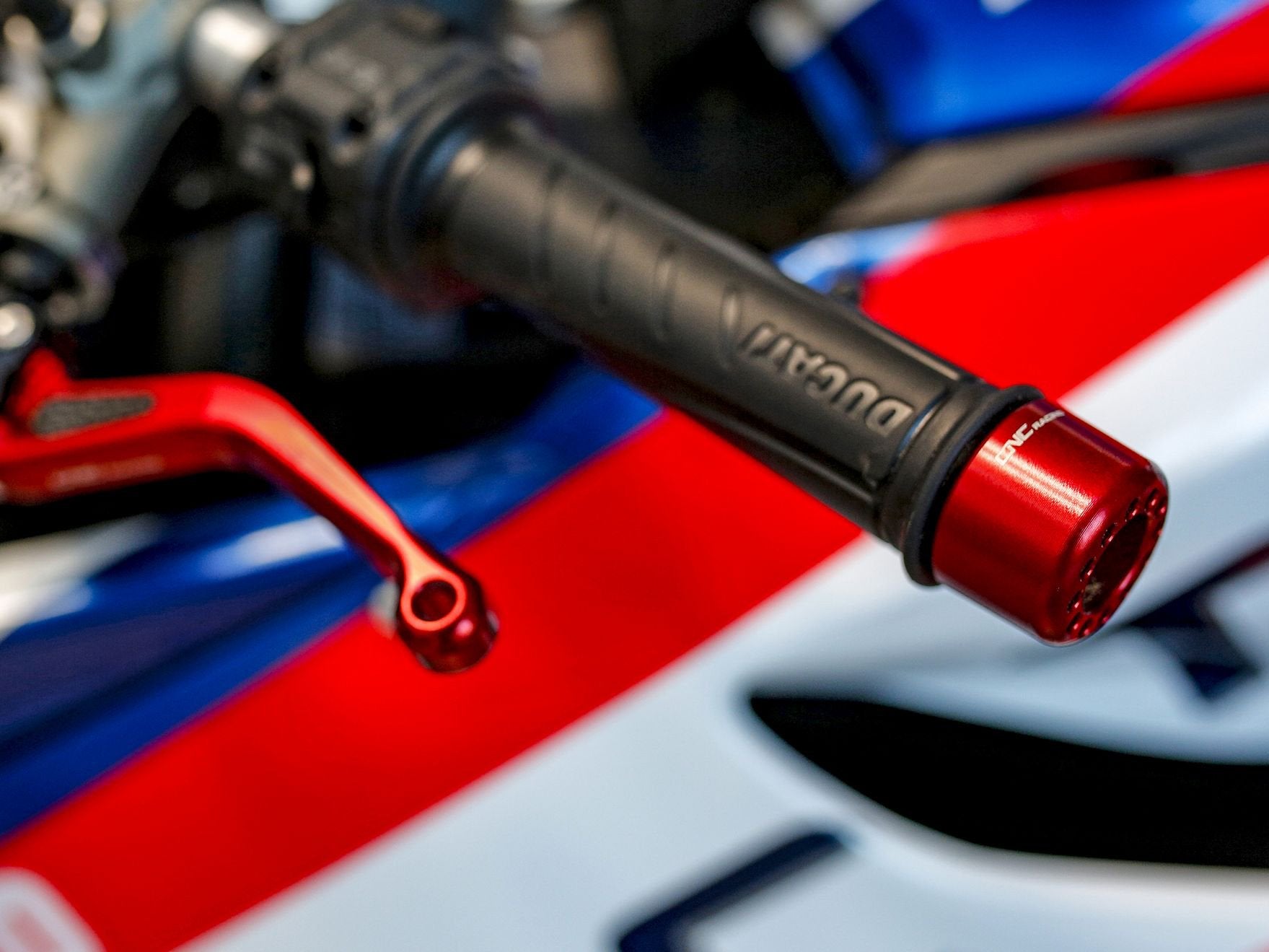 CM230 - CNC RACING MV Agusta Handlebar End Weights "Boing" – Accessories in the Motodeal Motorcycle Aftermarket Accessories and Parts Online Shop