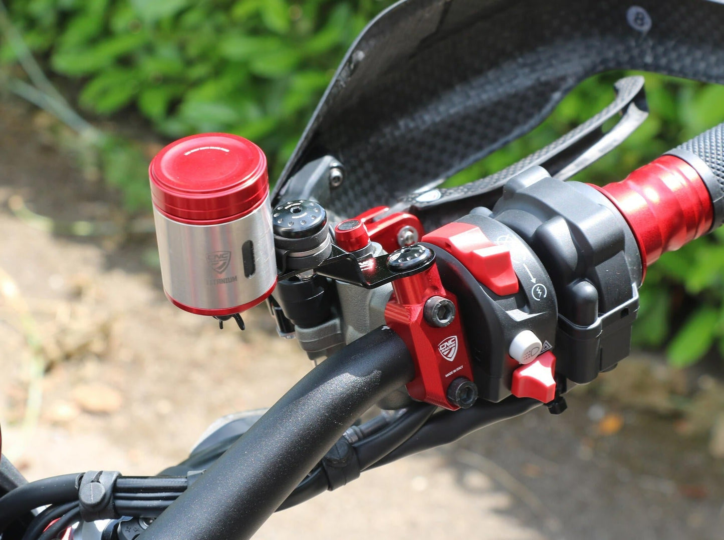 CV025 - CNC RACING Ducati  Hypermotard 698 Mono (2024+) Brembo Master Cylinder Clamp (mirror mount tread M10; counter-clockwise) – Accessories in the Motodeal Motorcycle Aftermarket Accessories and Parts Online Shop