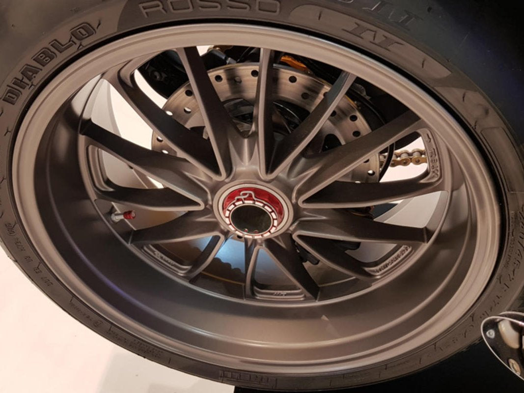 DA501 - CNC RACING Ducati Rear Wheel Axle Nut bi-color (right) – Accessories in the Motodeal Motorcycle Aftermarket Accessories and Parts Online Shop