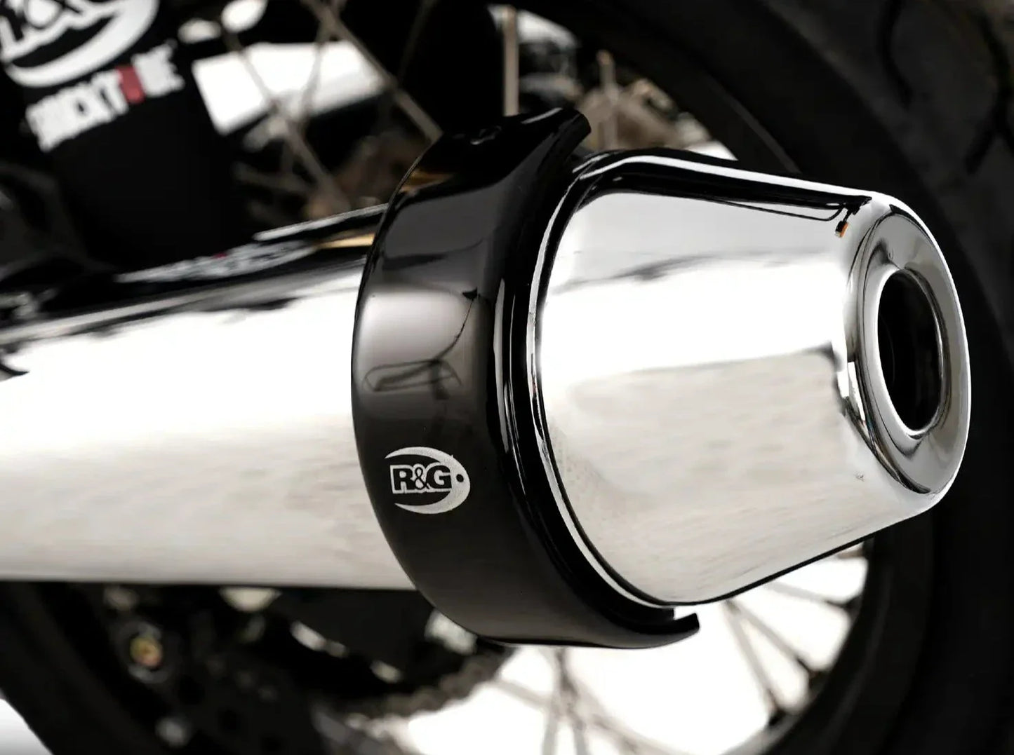 EP0009 - R&G RACING Round Exhaust Protector 5.5"- 6.5" (can cover) – Accessories in the 2WheelsHero Motorcycle Aftermarket Accessories and Parts Online Shop