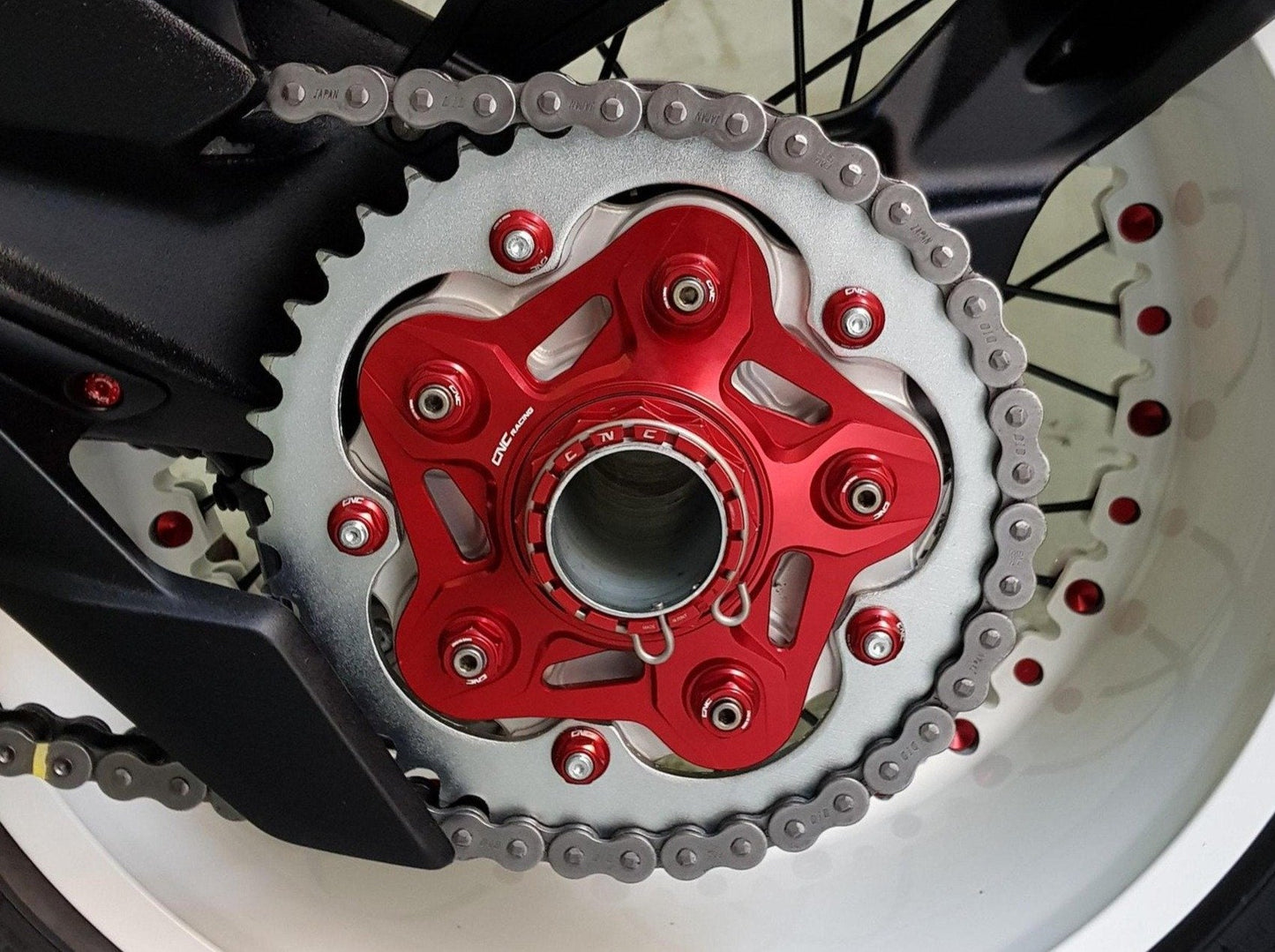 FL508 - CNC RACING MV Agusta Rear Sprocket Flange (carrier; 5 holes) – Accessories in the Motodeal Motorcycle Aftermarket Accessories and Parts Online Shop