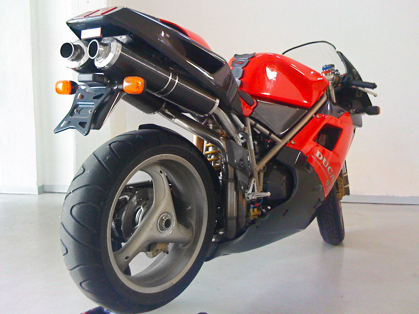 SPARK GDU1105 Ducati Superbike 916 / 996 / 998 Dual Slip-on Exhaust "Oval" (EU homologated)