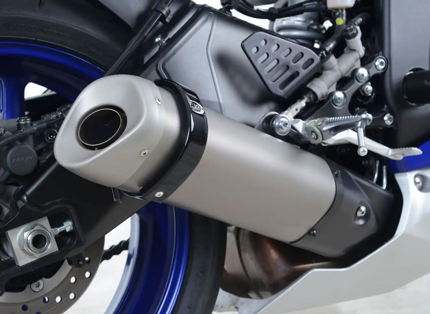 EP0033 - R&G RACING BMW S1000XR / Yamaha YZF-R6 Exhaust Protector – Accessories in the 2WheelsHero Motorcycle Aftermarket Accessories and Parts Online Shop