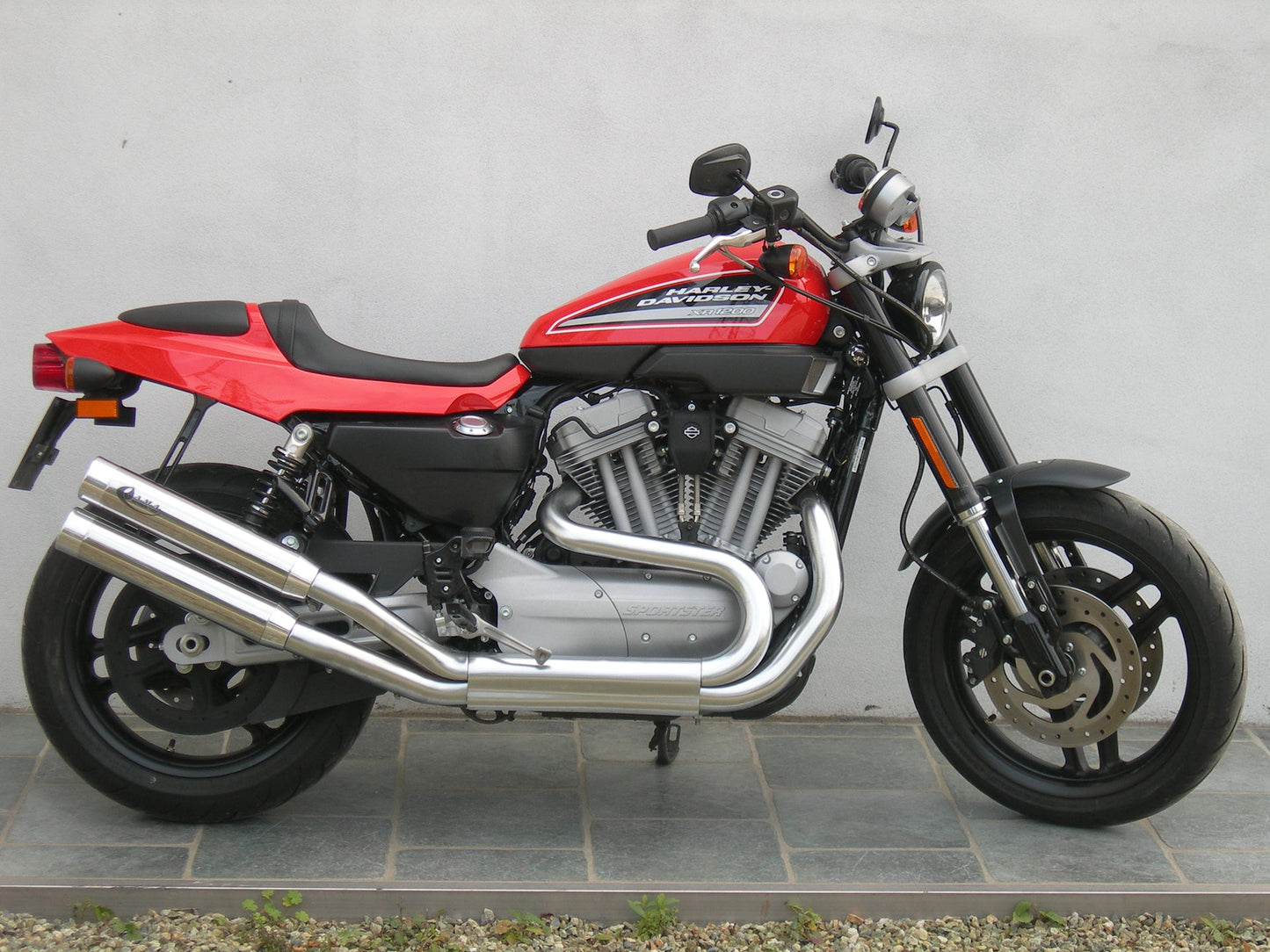 QD EXHAUST Harley-Davidson XR1200 (08/13) Dual Slip-on Exhaust "A.M.A." (EU homologated) – Accessories in the 2WheelsHero Motorcycle Aftermarket Accessories and Parts Online Shop