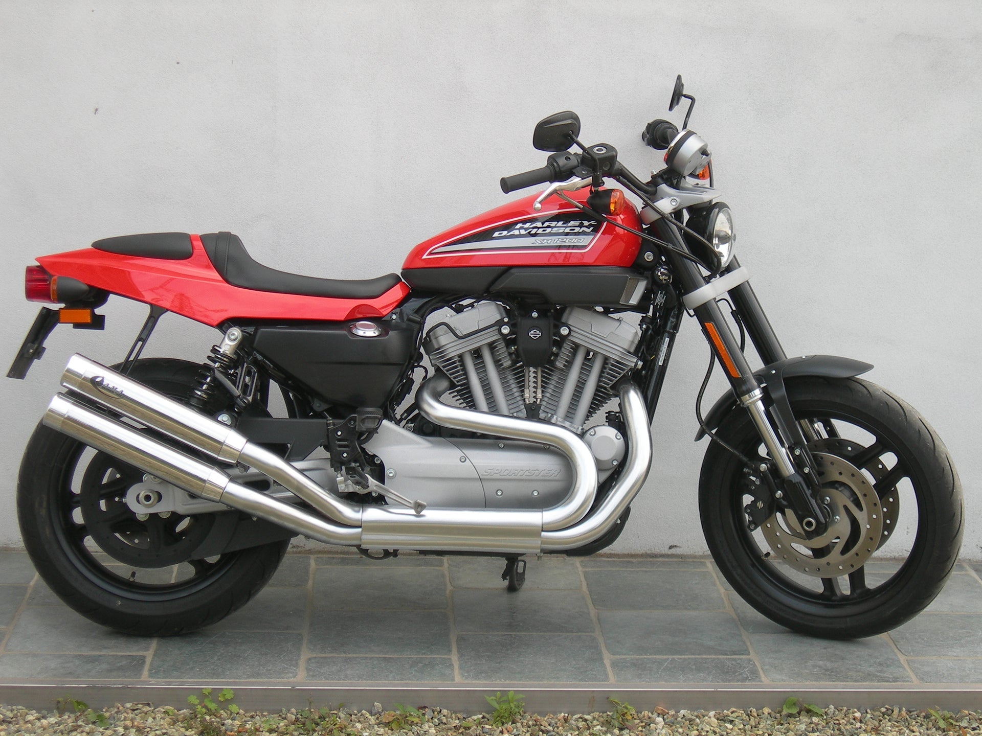 QD EXHAUST Harley-Davidson XR1200 (08/13) Dual Slip-on Exhaust "A.M.A." (EU homologated) – Accessories in the 2WheelsHero Motorcycle Aftermarket Accessories and Parts Online Shop