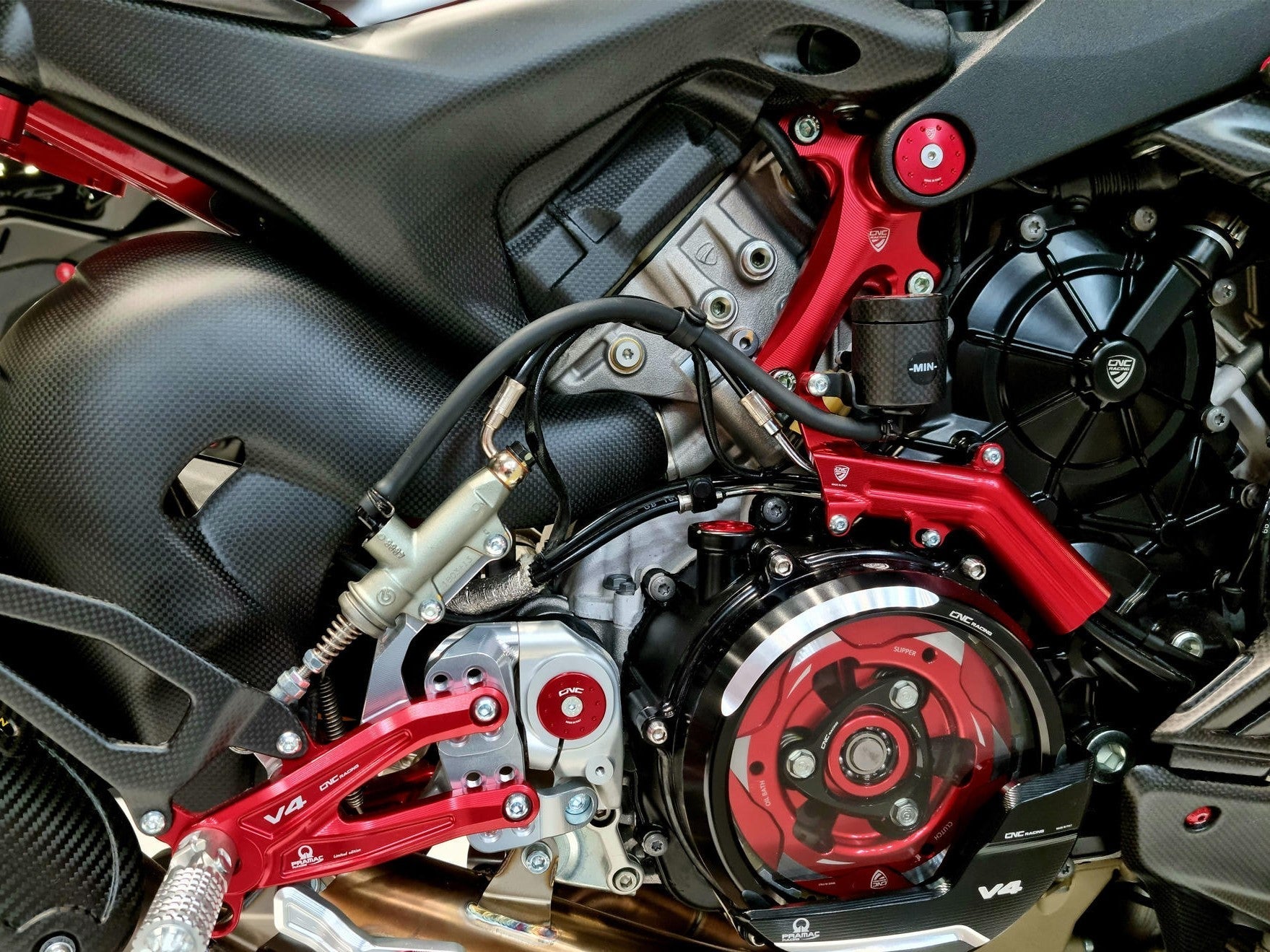 IFC04 - CNC RACING Ducati Streetfighter V4 (2023+) Brake Lines Cover (with fluid tank bracket) – Accessories in the Motodeal Motorcycle Aftermarket Accessories and Parts Online Shop