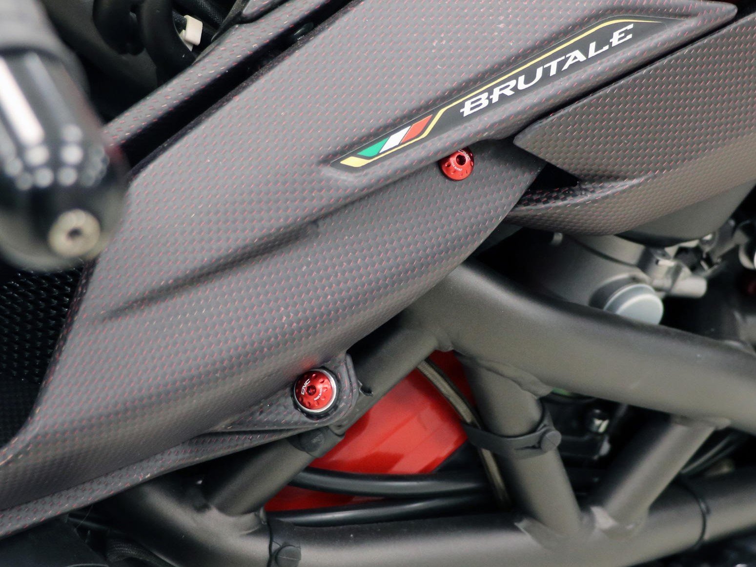 KV461 - CNC RACING MV Agusta Brutale 1000 RR Airbox Intake Screws – Accessories in the Motodeal Motorcycle Aftermarket Accessories and Parts Online Shop