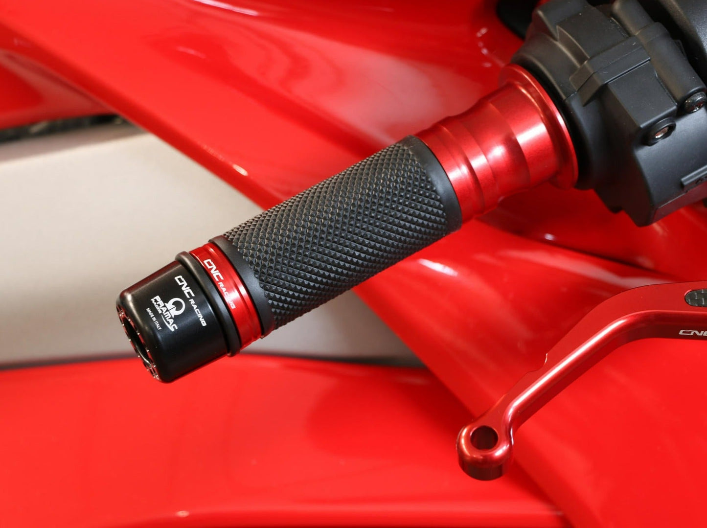 MP105 - CNC RACING Universal Handlebar Grips "Evo" – Accessories in the Motodeal Motorcycle Aftermarket Accessories and Parts Online Shop