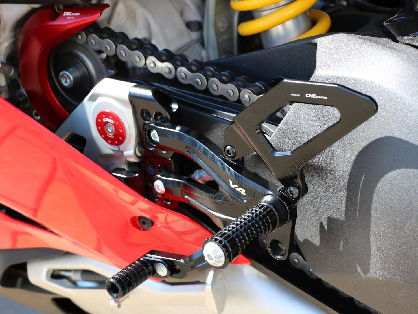 PE407 - CNC RACING Ducati Panigale V4 (18/24) Adjustable Rearset "Easy" – Accessories in the Motodeal Motorcycle Aftermarket Accessories and Parts Online Shop