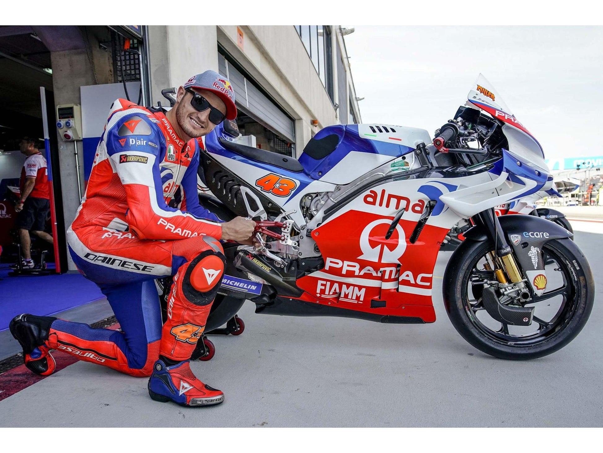 PE407PR - CNC RACING Ducati Panigale V4 (18/24) Adjustable Rearset "Easy" (Pramac Racing edition) – Accessories in the Motodeal Motorcycle Aftermarket Accessories and Parts Online Shop