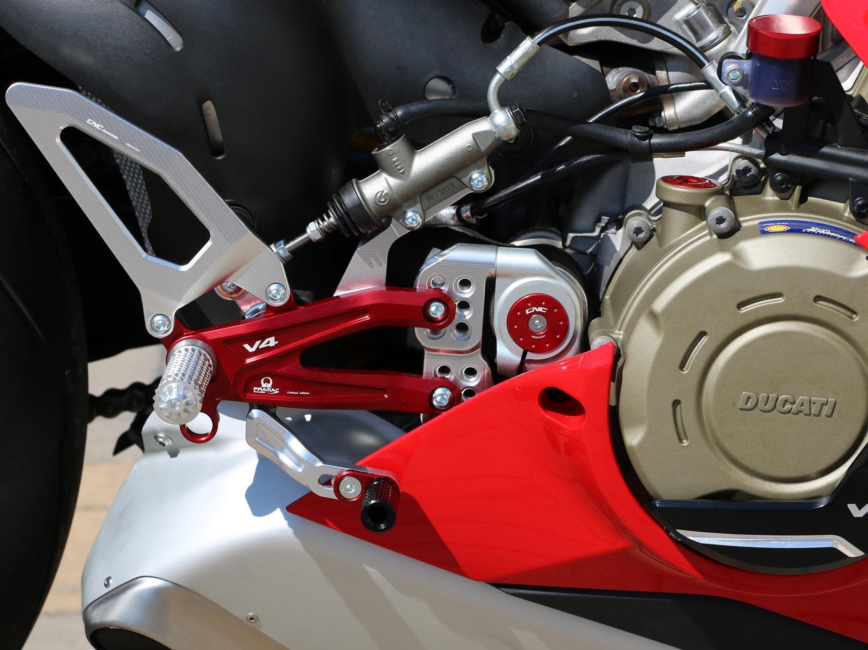 PE407PR - CNC RACING Ducati Panigale V4 (18/24) Adjustable Rearset "Easy" (Pramac Racing edition) – Accessories in the Motodeal Motorcycle Aftermarket Accessories and Parts Online Shop