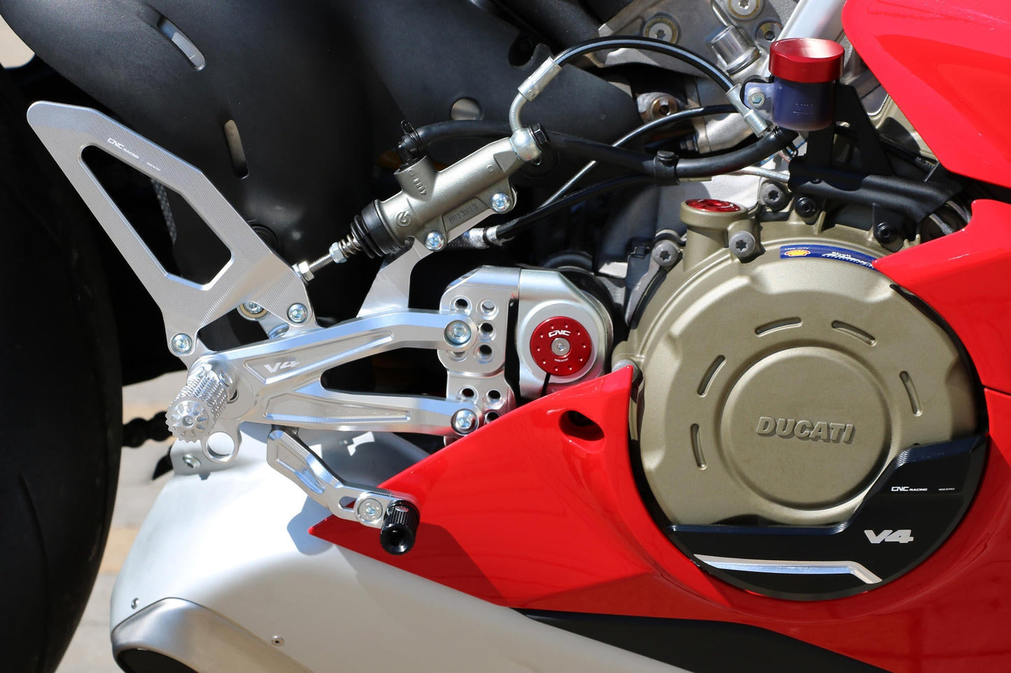 PE406 - CNC RACING Ducati Panigale V4 (2018+) Adjustable Rearset "RPS" – Accessories in the Motodeal Motorcycle Aftermarket Accessories and Parts Online Shop
