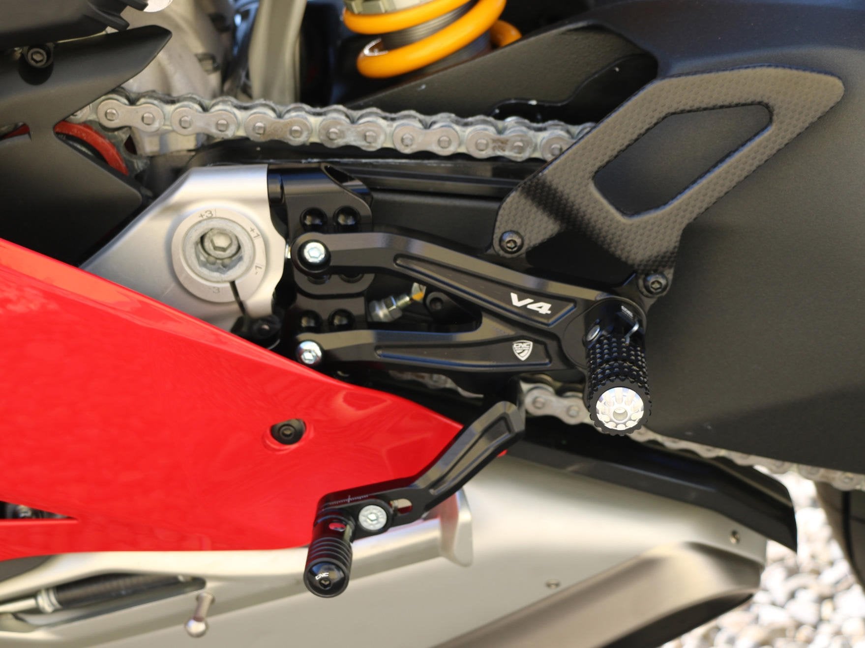 PE408 - CNC RACING Ducati Panigale V4 (18/24) Adjustable Rearset "RPS Carbon" – Accessories in the Motodeal Motorcycle Aftermarket Accessories and Parts Online Shop