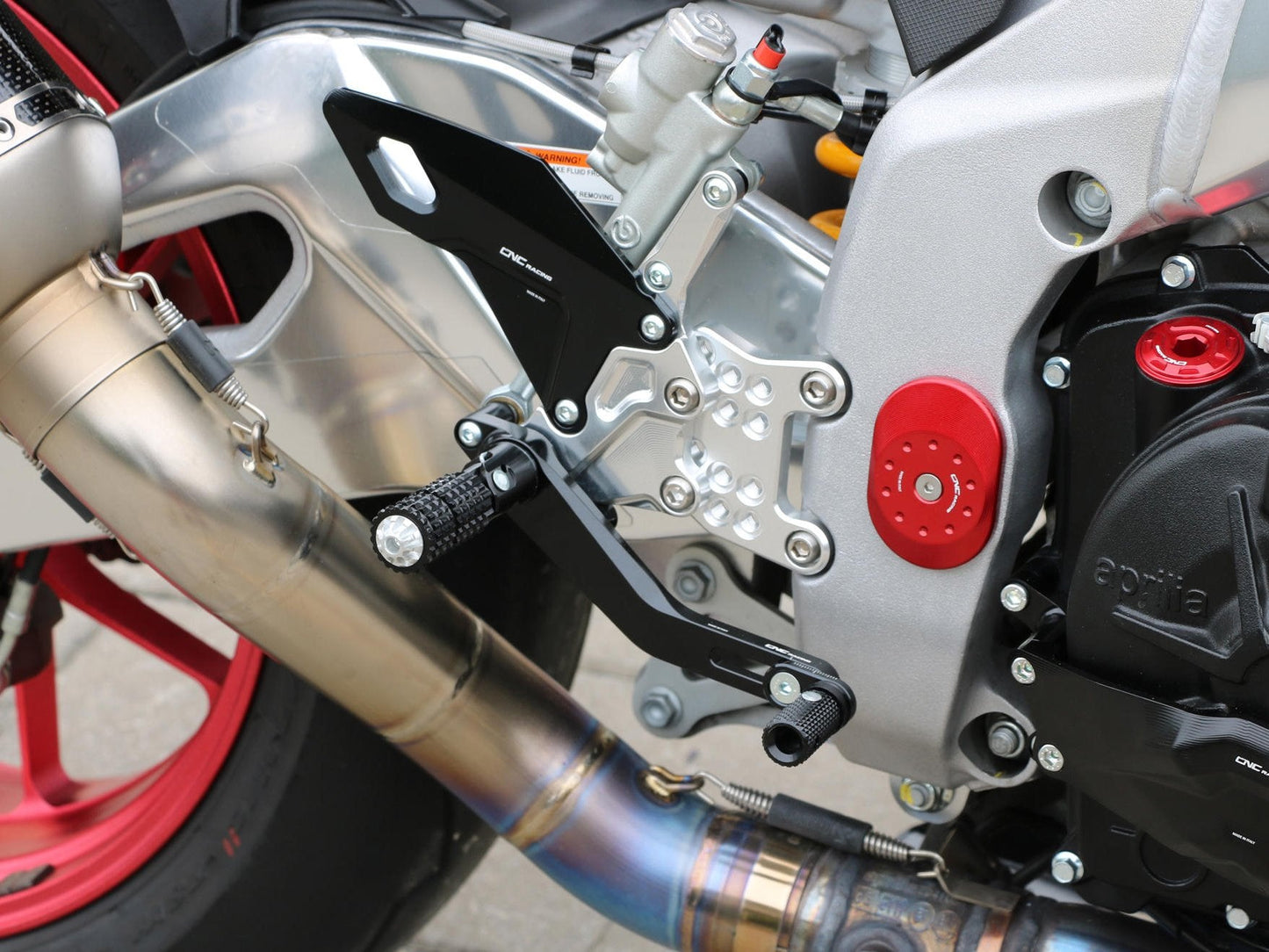 PE501 - CNC RACING Aprilia RSV4 / Tuono V4 (2017+) Adjustable Rearset – Accessories in the Motodeal Motorcycle Aftermarket Accessories and Parts Online Shop