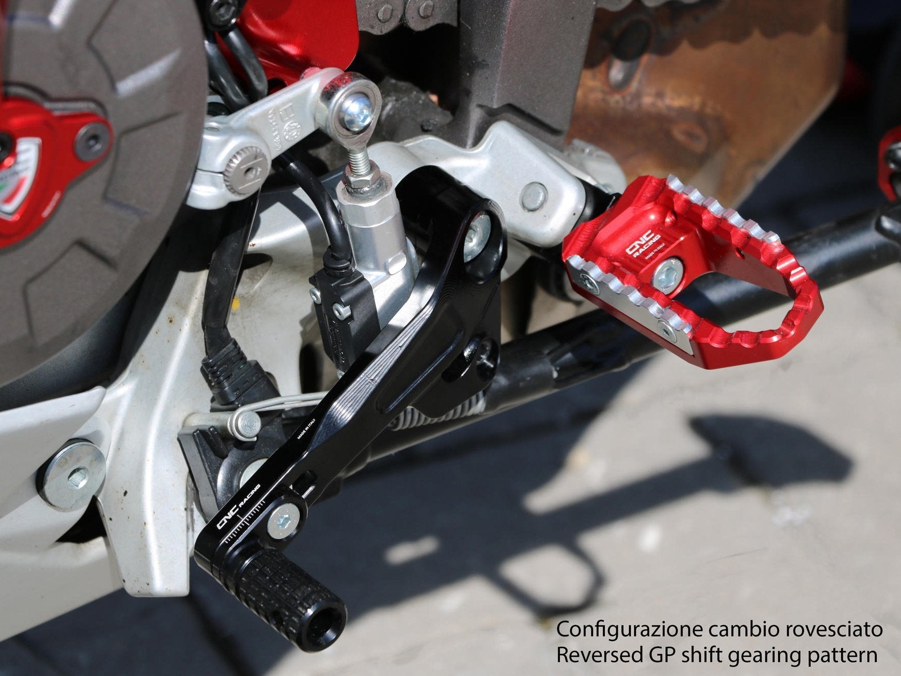 PEC02 - CNC RACING Ducati Multistrada V2/950/1260 Rider Control Levers "Slide" – Accessories in the Motodeal Motorcycle Aftermarket Accessories and Parts Online Shop