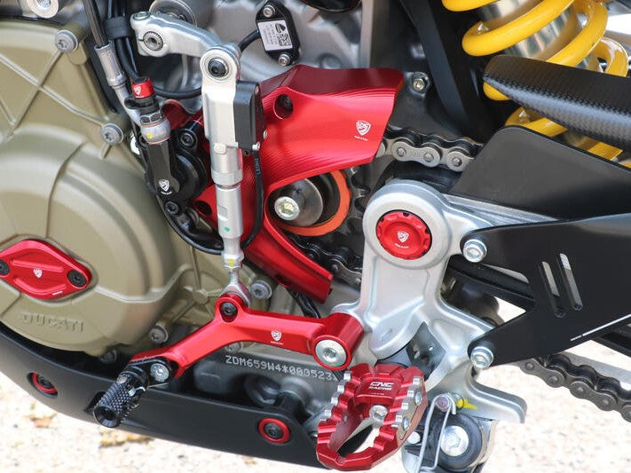 PEC09 - CNC RACING Ducati Hypermotard 698 Mono (2024+) Gear Lever "Slide" – Accessories in the Motodeal Motorcycle Aftermarket Accessories and Parts Online Shop