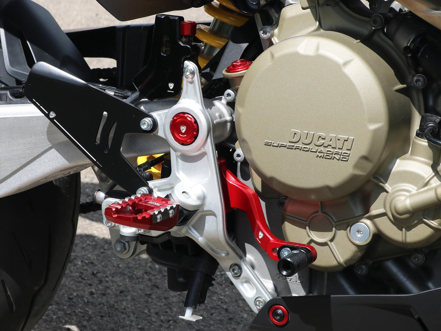 PES06 - CNC RACING Ducati Hypermotard 698 Mono (2024+) Heel Guards Kit – Accessories in the Motodeal Motorcycle Aftermarket Accessories and Parts Online Shop