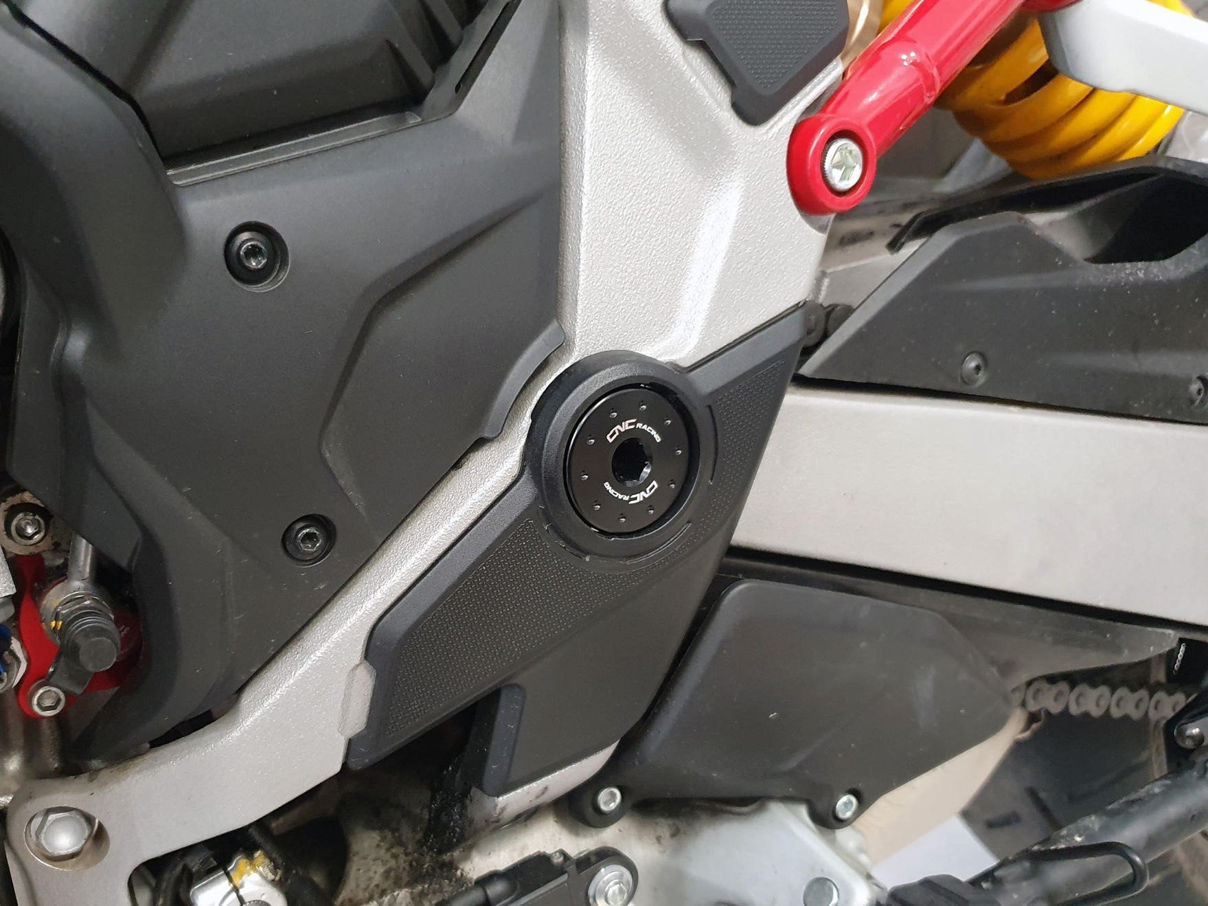 PEV05 - CNC RACING Ducati Diavel V4 / Multistrada V4 (2021+) OEM Rearset Central Bolts – Accessories in the Motodeal Motorcycle Aftermarket Accessories and Parts Online Shop