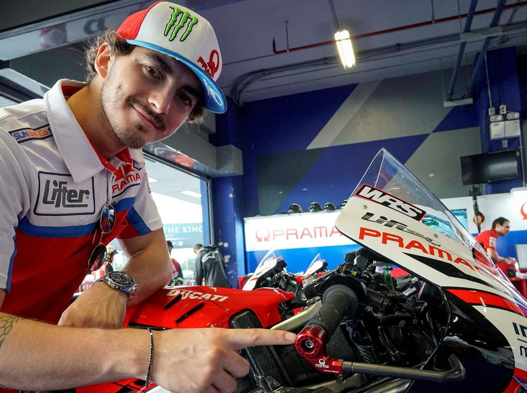 PLM01PR - CNC RACING Aprilia RSV / Tuono Racing Brake Lever Guard (Pramac edition; including adapter) – Accessories in the Motodeal Motorcycle Aftermarket Accessories and Parts Online Shop