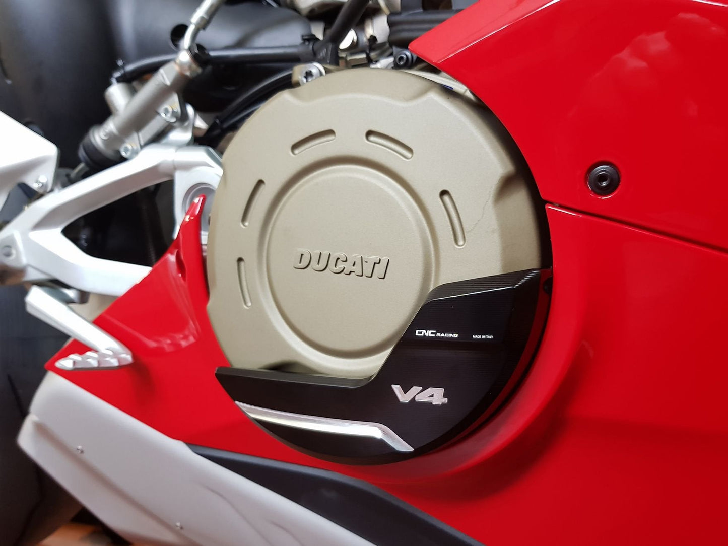 PR310 - CNC RACING Ducati Multistrada V4 RS / Panigale V4 / Streetfighter V4 Clutch Cover Protector – Accessories in the Motodeal Motorcycle Aftermarket Accessories and Parts Online Shop