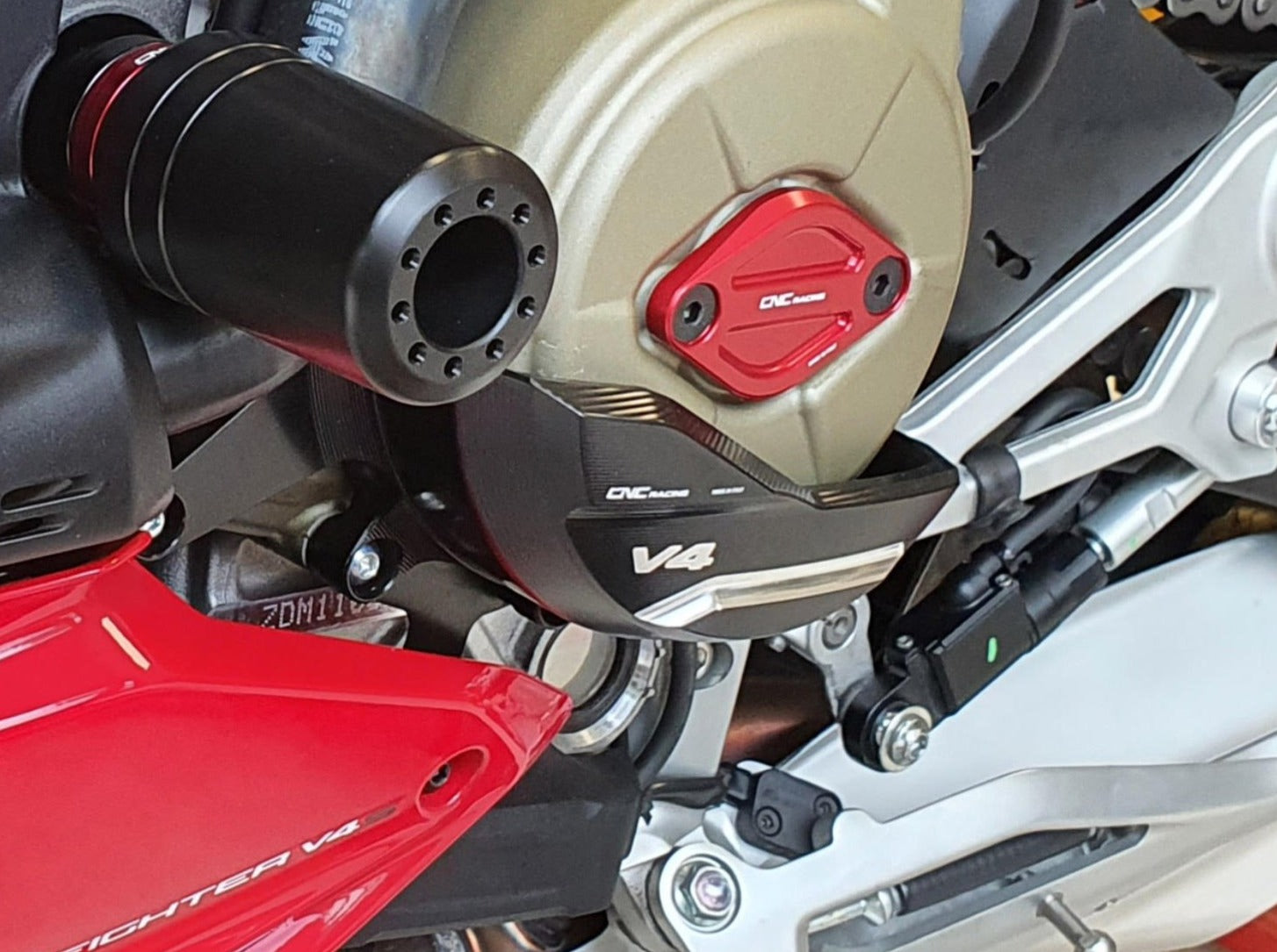 PR311 - CNC RACING Ducati Panigale V4 / Streetfighter (2018+) Generator Cover Guard – Accessories in the Motodeal Motorcycle Aftermarket Accessories and Parts Online Shop