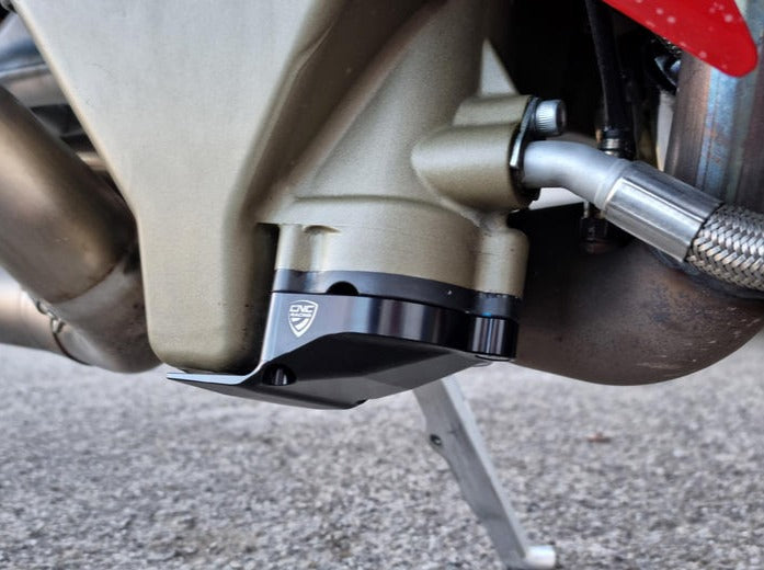 PR320 - CNC RACING Ducati Panigale V4 / Streetfighter V4 Oil Pan Protector – Accessories in the Motodeal Motorcycle Aftermarket Accessories and Parts Online Shop
