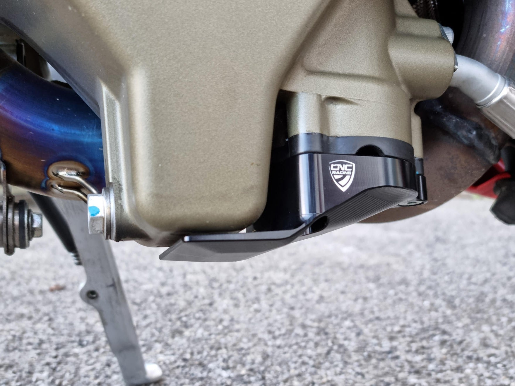 PR320 - CNC RACING Ducati Panigale V4 / Streetfighter V4 (18/24) Sump / Oil Pan Guard – Accessories in the Motodeal Motorcycle Aftermarket Accessories and Parts Online Shop