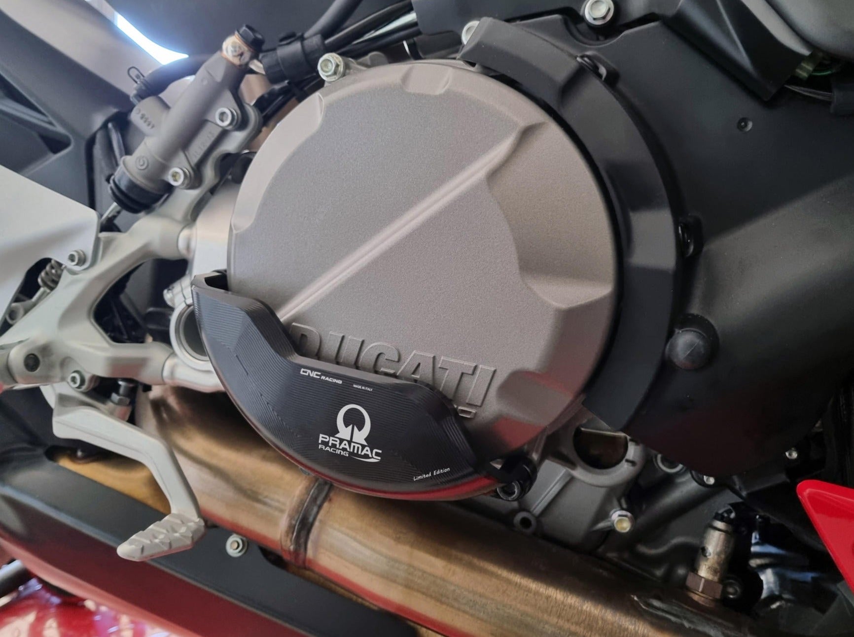 PR322PR - CNC RACING Ducati Streetfighter V2 (2022+) Clutch Cover Protector (Pramac edition) – Accessories in the Motodeal Motorcycle Aftermarket Accessories and Parts Online Shop